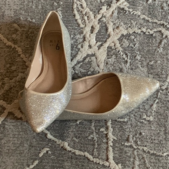 Mix No 6 rhinestone flats Size 9 - Picture 1 of 2